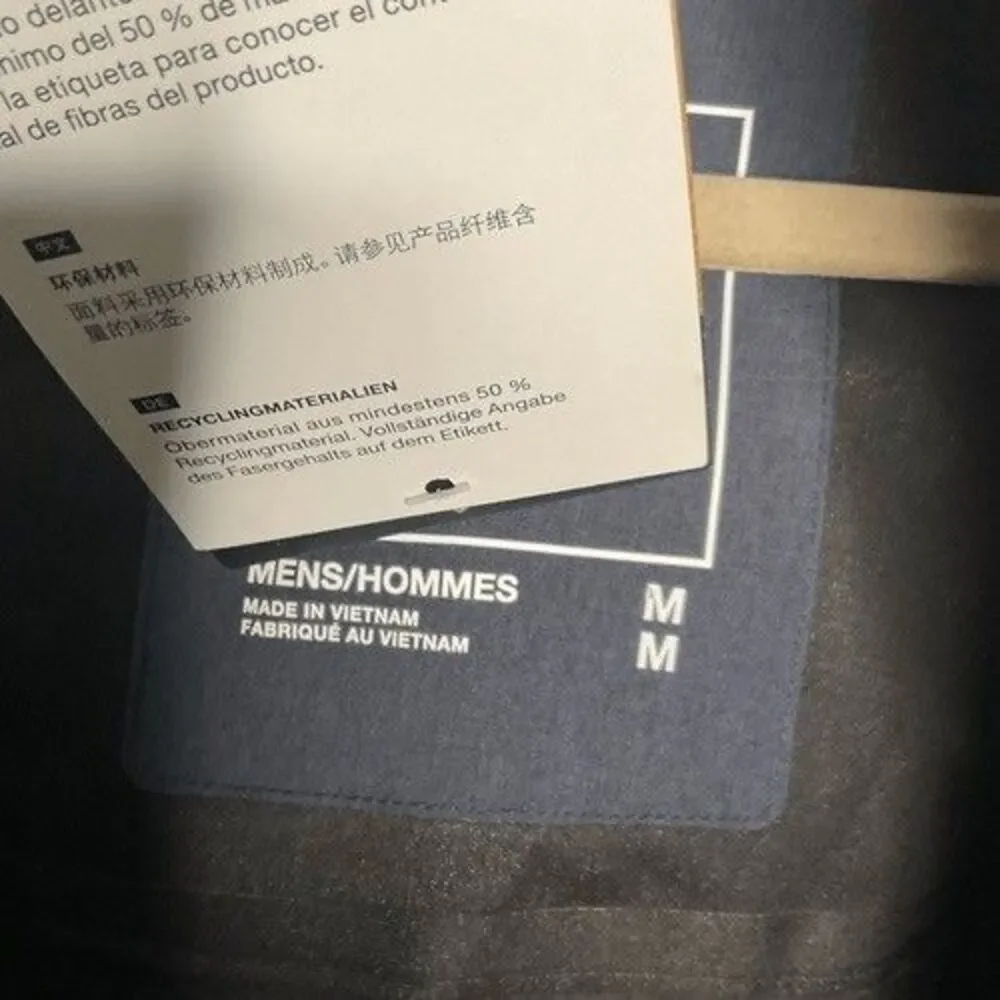 NWT The North Face DryVent Hooded Full Zip Barr Lake Jacket Men Size‎ M Navy